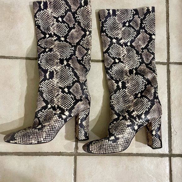 J. Crew JCREW  “Anya” Tall Snakeskin High Heel Boots Black Ivory Size 10 - Picture 2 of 10